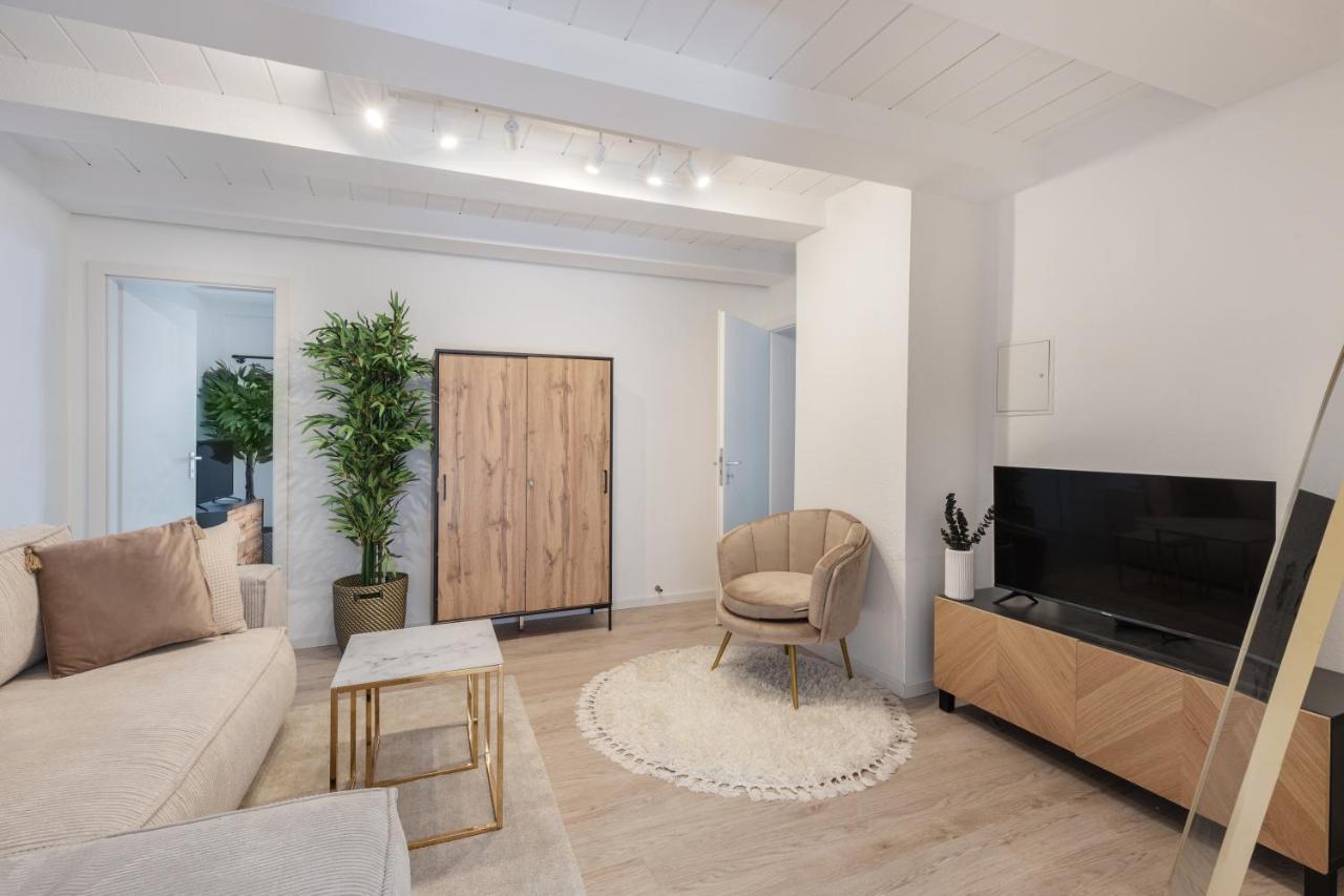 Terrace Apartment With 5 Rooms, Whirlpool And Bbq اوغسبورغ المظهر الخارجي الصورة